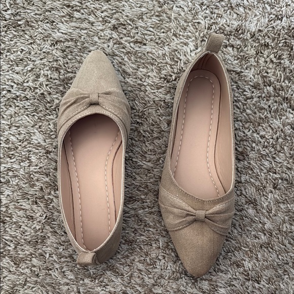 Shoes - Elegant Tan Women's Flats
